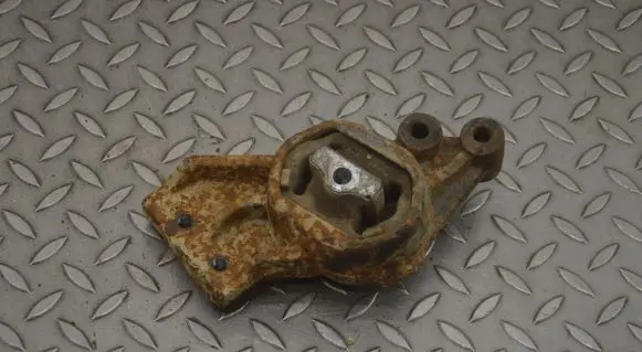 Dodge RAM 1500 DS Engine mount bracket 46535