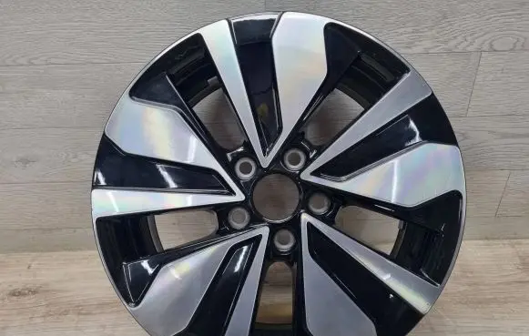 Volkswagen Polo VI R15 alloy rim 2G0601025BC