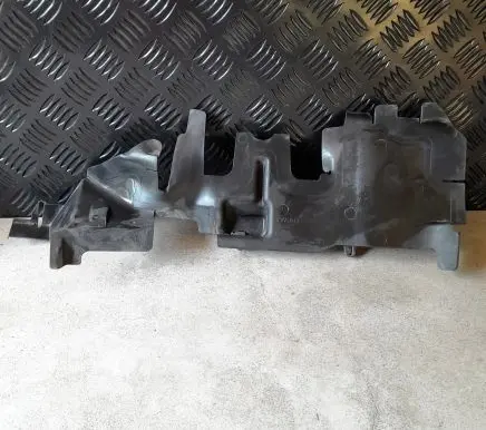Intercooler air guide/duct channel
