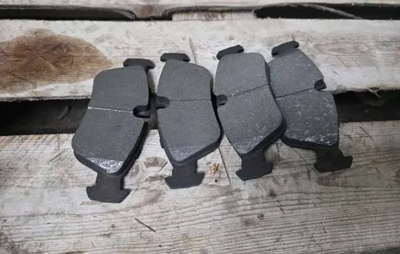 BMW 3 E36 Brake pads (front) 34116761244