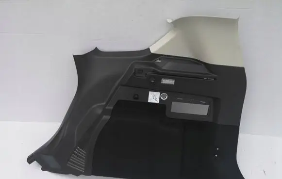 Ford Kuga II Tailgate/boot cover trim set 