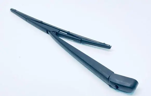 Mazda CX-5 Rear wiper blade arm L20667421 D26767395A KD4767330
