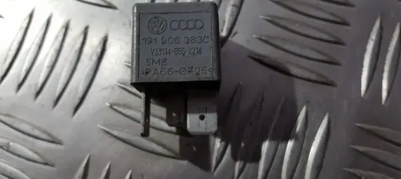Volkswagen Golf IV Other relay 191906383c v23134-b55-x216
