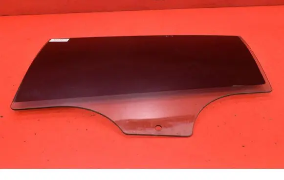 BMW 7 F01 F02 F03 F04 Rear door window glass 