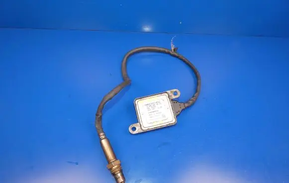 Mercedes-Benz C W205 Lambda probe sensor A0009053503 1504171882 5WK96682D
