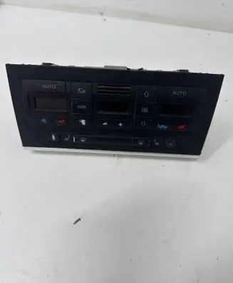 Audi A4 S4 B6 8E 8H Climate control unit 8E0820043A