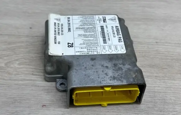 Porsche Panamera (970) Airbag control unit/module 97061820123 970618201