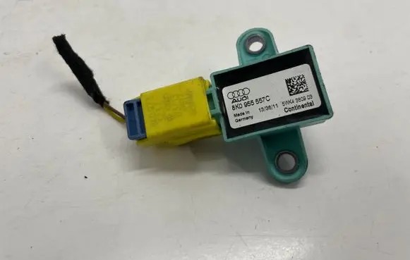 Audi A4 S4 B8 8K Airbag deployment crash/impact sensor 8K0955557C