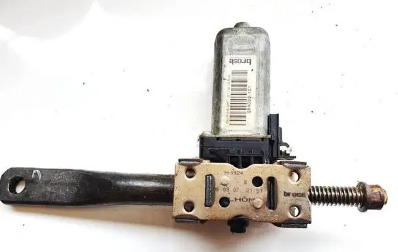 Chrysler Sebring (JS) Seat adjustment motor 984688101 984688-101