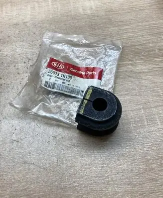 KIA Pro Cee'd I Rear anti-roll bar/stabilizer link 555131H100