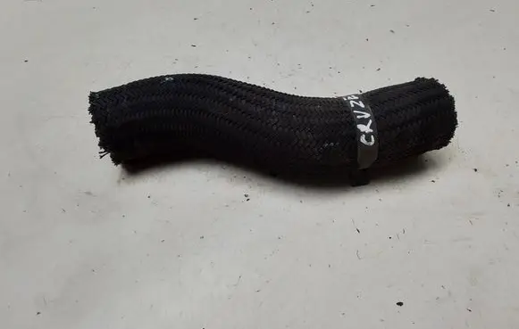 Coolant pipe/hose