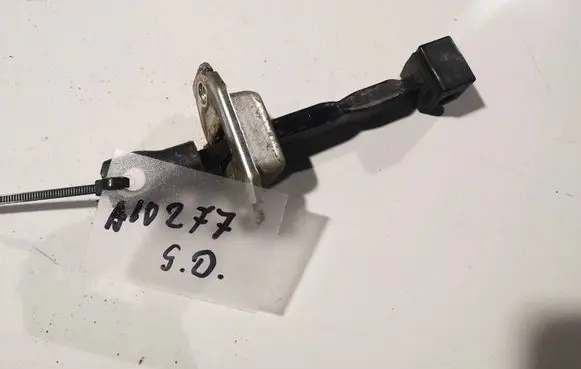 Mitsubishi Outlander Rear door check strap stopper 