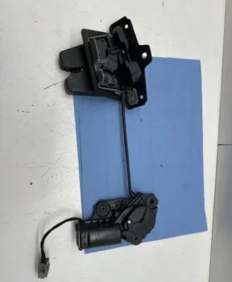 Volvo C40 Tailgate/trunk/boot lock/catch/latch 31349975