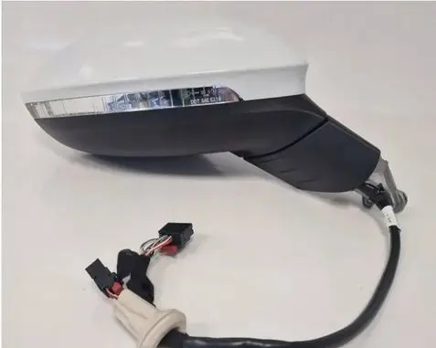 Volkswagen Golf VIII Front door electric wing mirror 23386066 5H0857522E 20230901