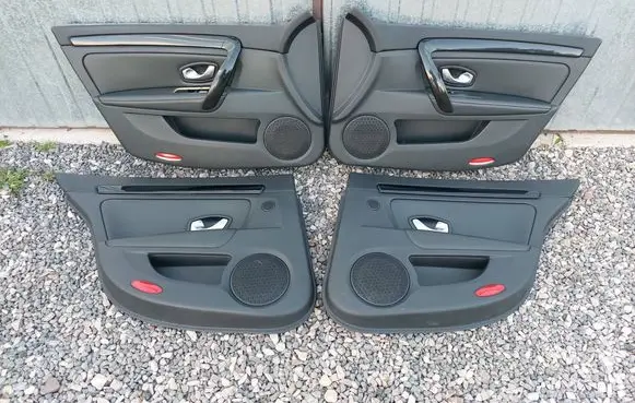 Renault Laguna III Door card panel trim set