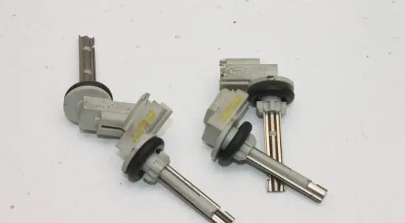 Ford Kuga I Oil temperature sensor 4S7T19C734AA