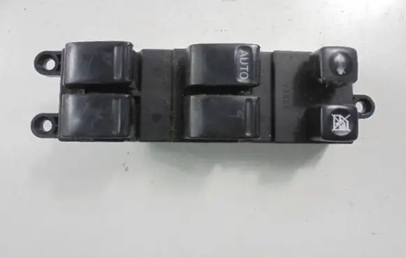 Nissan Primera Electric window control switch 25401AV640