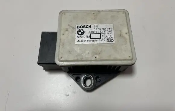 BMW 5 E60 E61 Acceleration sensor 6782370