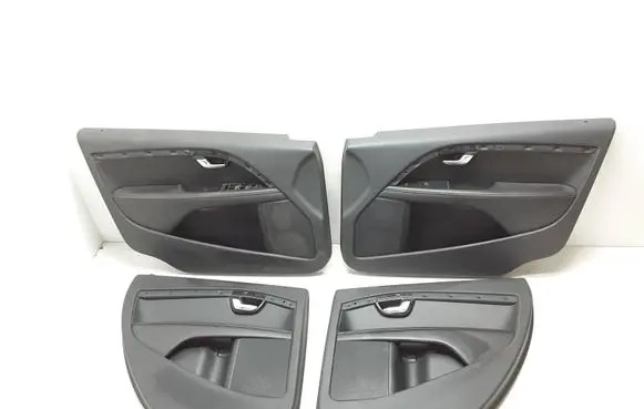 Volvo V70 Door card panel trim set 30649479 30649480 30649475