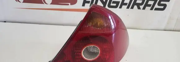 Ford Mondeo Mk III Rear/tail lights 1S7113404A