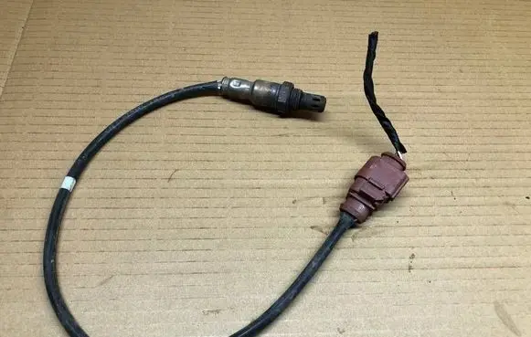 Skoda Kodiaq Lambda probe sensor 04E906262AR