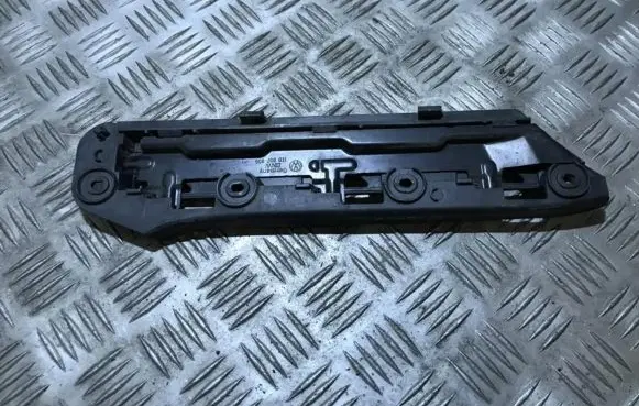 Volkswagen Touran I Front bumper mounting bracket 1t0807049