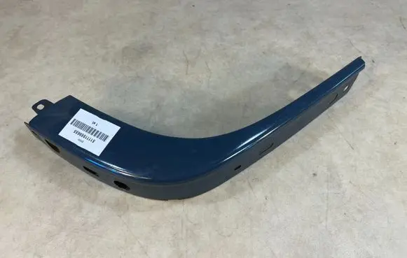 BMW 7 E23 Front bumper corner part panel trim 51111959655