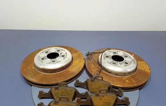 BMW X3 E83 Front brake disc 8831822