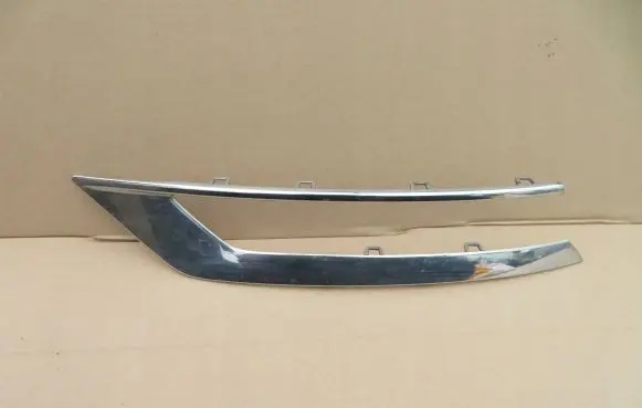 Volvo S90, V90 Front bumper splitter molding 31425448