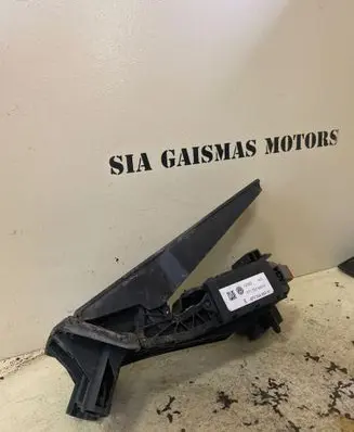 Volkswagen Caddy Accelerator throttle pedal 1T1721503