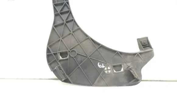 Audi A4 S4 B6 8E 8H Headlight/headlamp mounting bracket