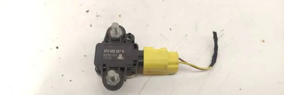 Audi A6 S6 C6 4F Airbag deployment crash/impact sensor 4F0955557B