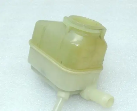 Toyota Avensis T250 Power steering fluid tank/reservoir