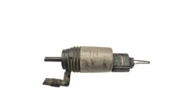 BMW 5 E60 E61 Windscreen/windshield washer pump 6934159 23557610 7355760