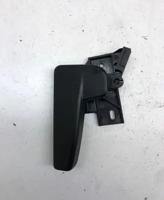 Volkswagen Polo V 6R Engine bonnet (hood) release handle 6R1823633