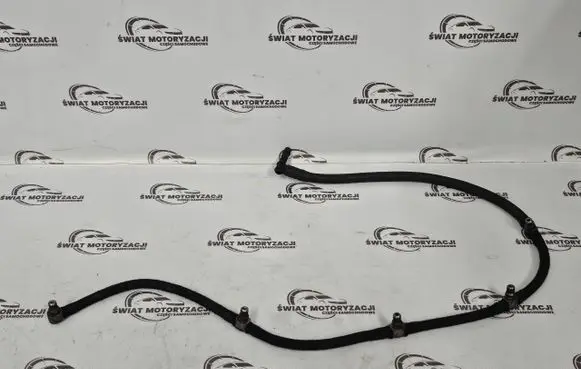 Volvo V70 Fuel line pipe 7810