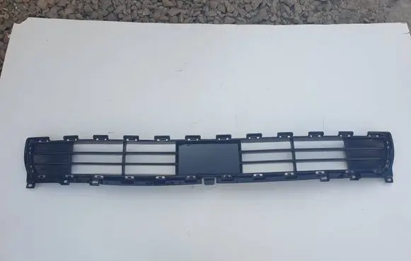 KIA Sportage Front bumper lower grill 86569F1560