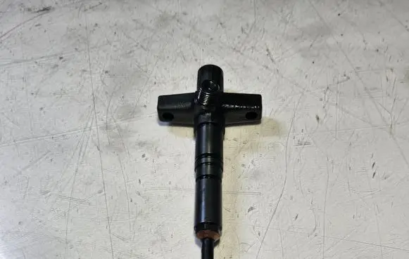 Mitsubishi Pajero Fuel injector 185Z484410 484410
