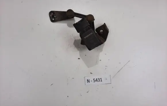 Volvo XC90 Headlight/headlamp level sensor 8622446