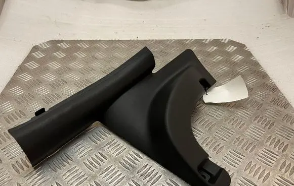 Hyundai Kona I Rear seat side bottom trim 85885K4000