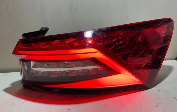 Skoda Kodiaq Rear/tail lights 565945208A