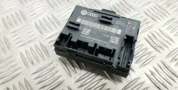 Audi Q5 SQ5 Door control unit/module 8K0959793J 8K0959793E