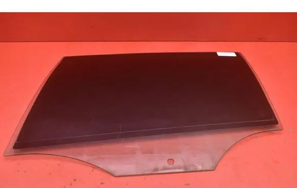 Volkswagen Golf Plus Rear door window glass 