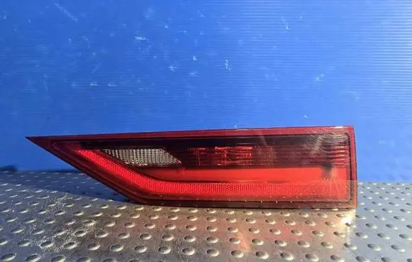 Volvo V90 Cross Country Tailgate rear/tail lights 31656786