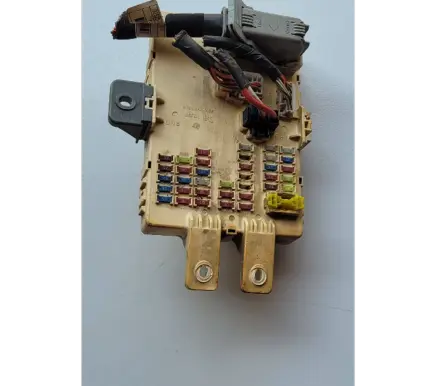 KIA Sportage Fuse module 919503W040