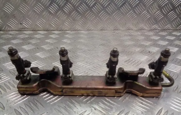 Nissan Micra Fuel main line pipe