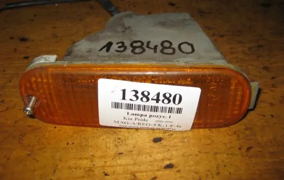 KIA Pride Front indicator light