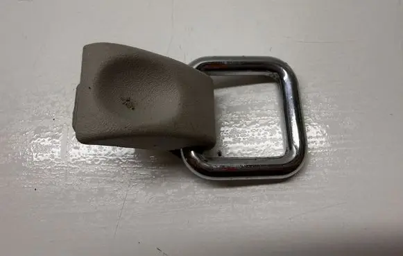 Chrysler Pacifica Tie down hook / loop MT1886