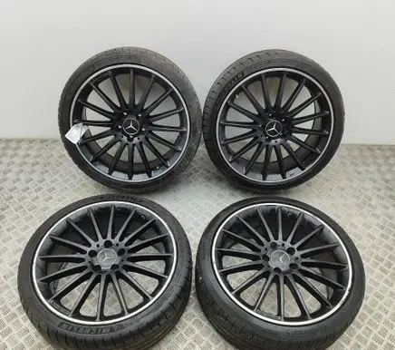 Mercedes-Benz CLA C117 X117 W117 R19 alloy rim A1764010502