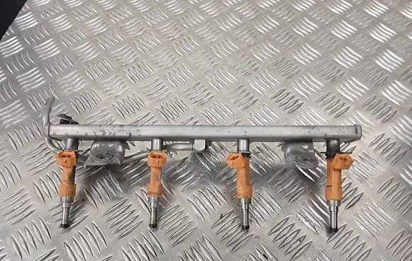 Suzuki SX4 S-Cross Fuel injector 2975001480